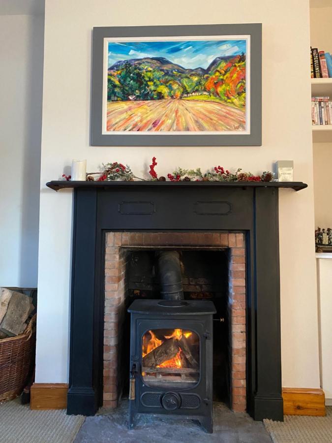 Spacious Cottage - Walk To Crieff Eksteriør billede